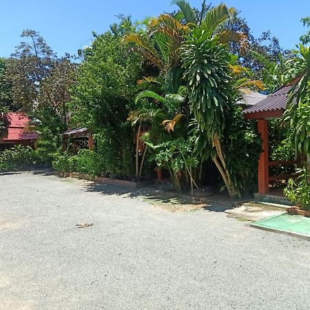Hotel Pina House Kep Exteriér fotografie